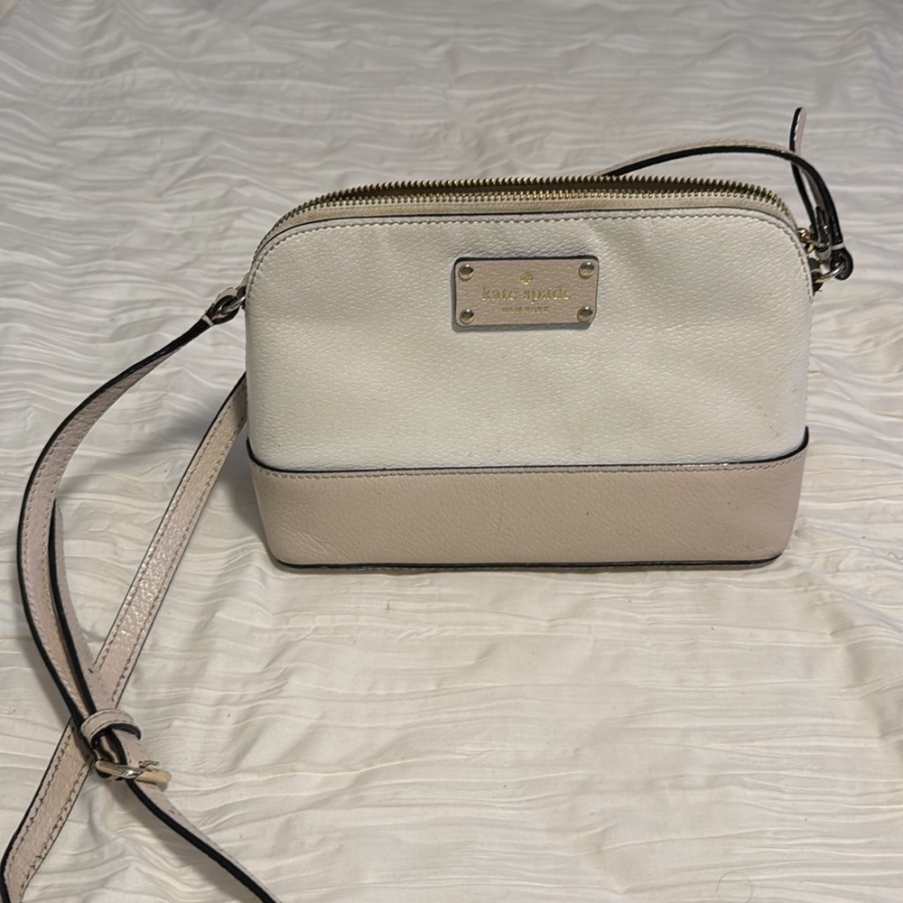 Kate spade crossbody!